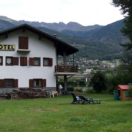 Hotel Petit Foyer Поллен Экстерьер фото